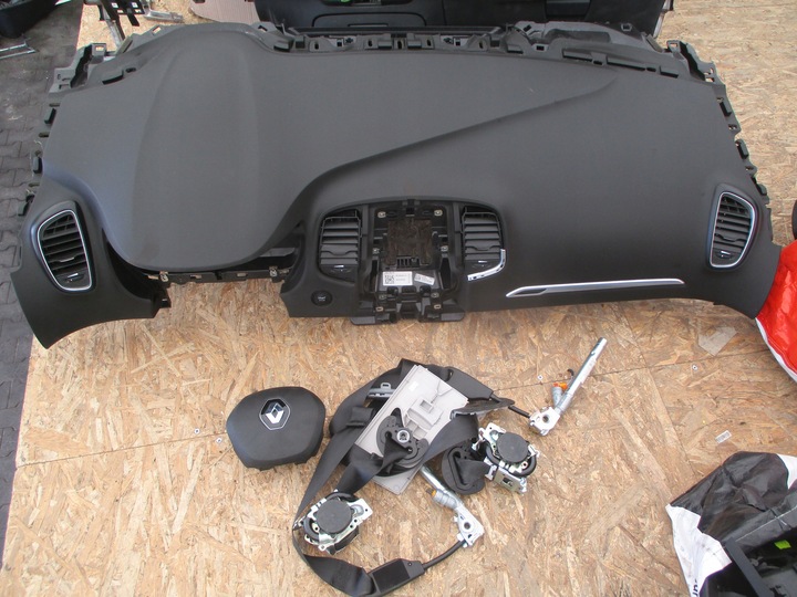 фото №1, Renault scenic iv 4 2016- консоль панель подушки натяжители