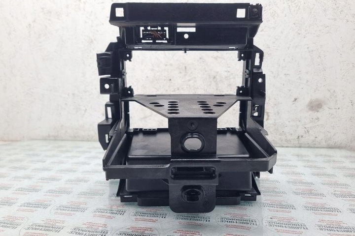 фото №8, Рамка odtwarzacza музыки vw golf iii кабриолет 1e7 1j1858069f 1.9l дизель