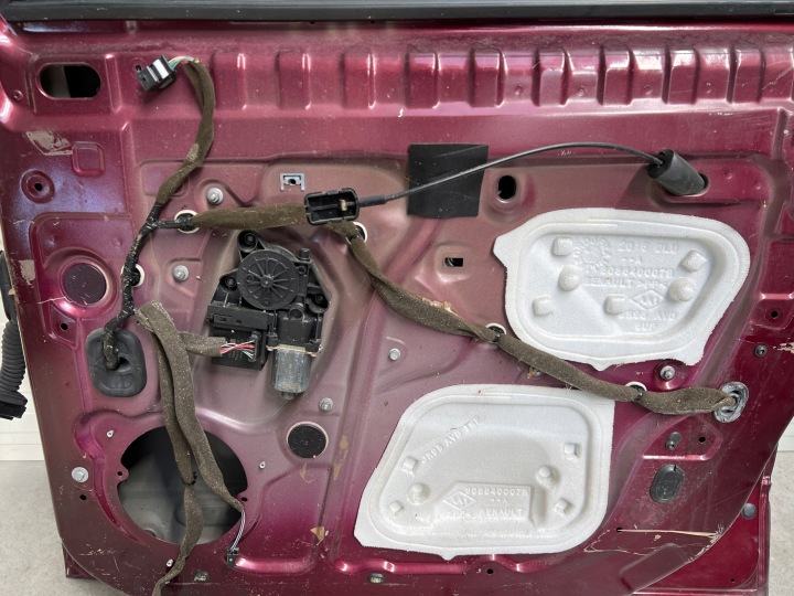 фото №7, Дверь правая перед передние renault scenic iii 3