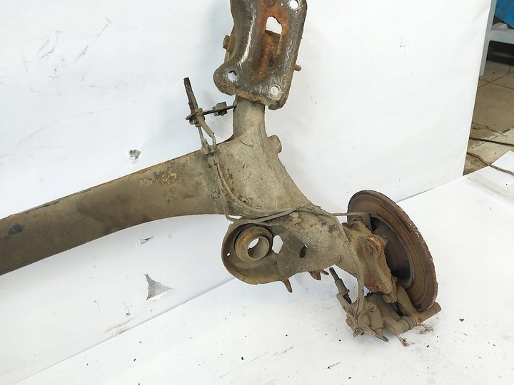 фото №7, Балка вісь зад задня підвішування трапецієподібна peugeot 307 sw 3h універсал