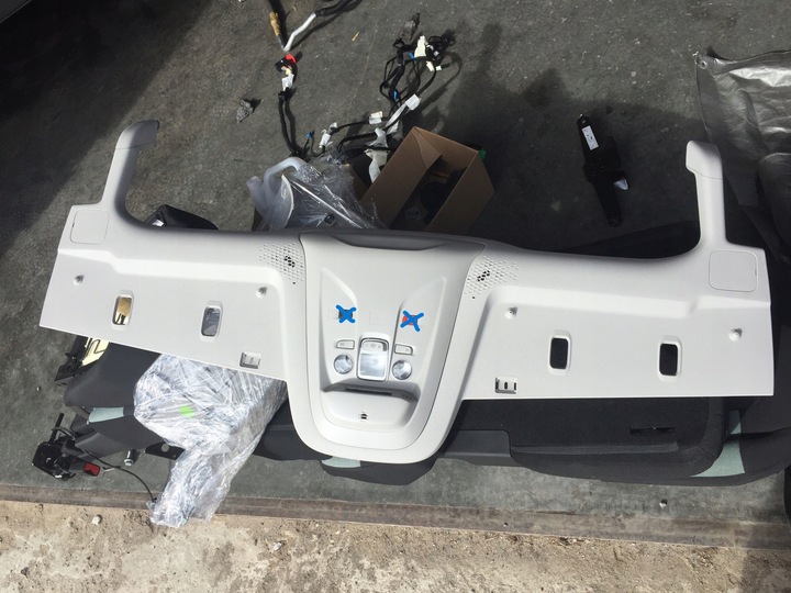 фото №1, Toyota proace city полка козырёк потолок 2018-