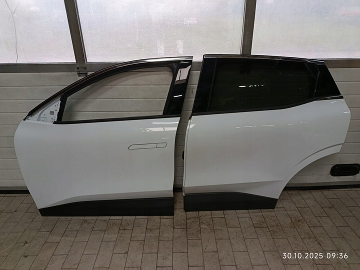 фото №1, Дверь стекло перед зад правые левая renault megane v e-tech bixuf состояние b.dobry