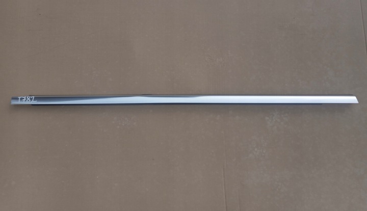 фото №1, Планка накладка праві зад mercedes w205 c-klasa