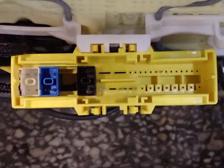фото №10, Комплект сидений европа org полукожа красивый mini one f56 21r