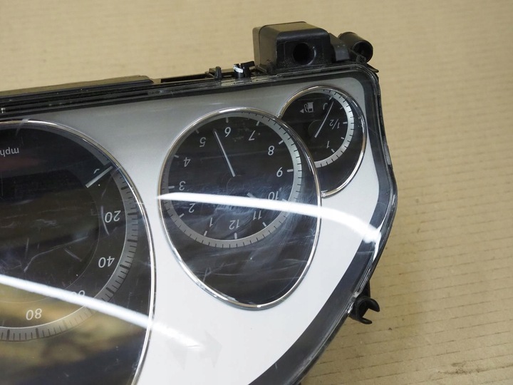 фото №6, Mercedes cls w204 спідометр  прилади 2049002010 англієць