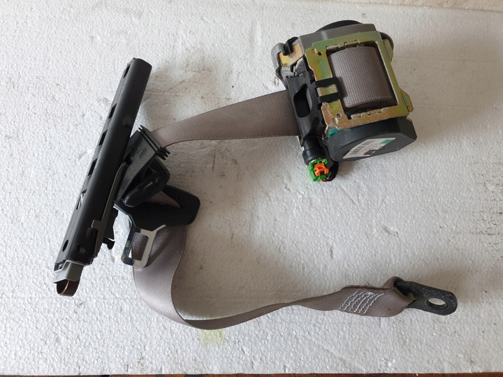 фото №7, Pas безпеки праві зад mercedes w211 універсал