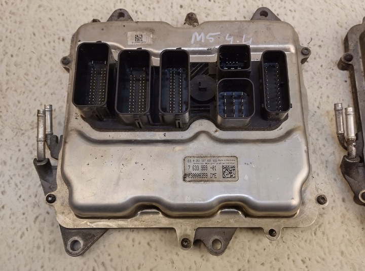 фото №7, Bmw 5 m5 f10 4.4 v8 комп'ютер блок керування двигуна bosch 7633959 0261s07651