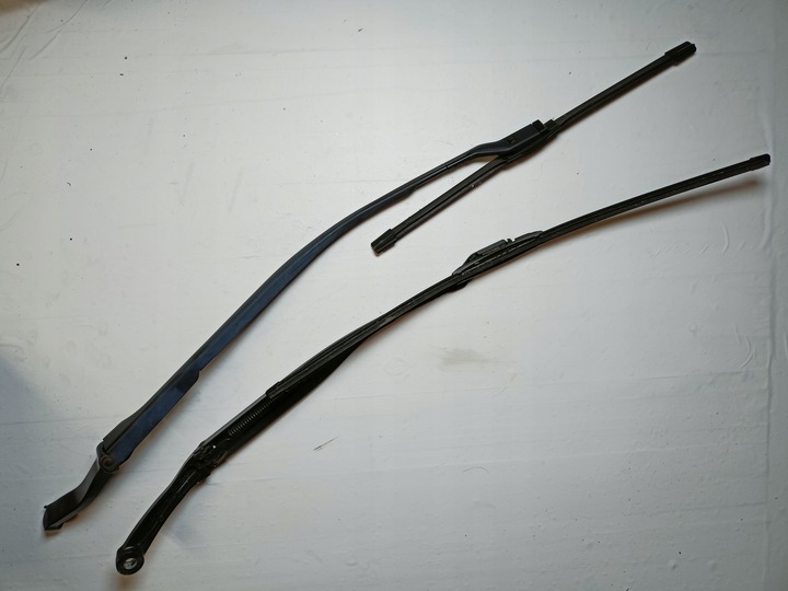 фото №1, Maserati ghibli 14+ рычаг рычаги дворник kpl.