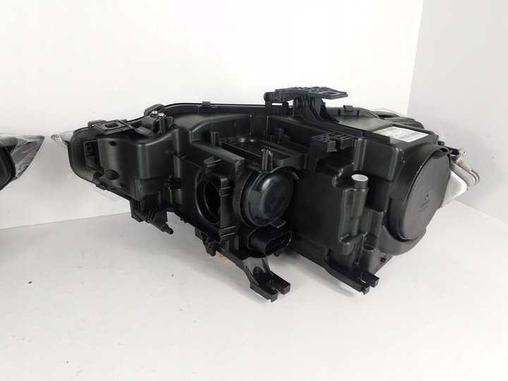 фото №14, Audi a5 8t рестайлінг лампа права ліва ксенон ні поворотний 8t0941006c-05c нове