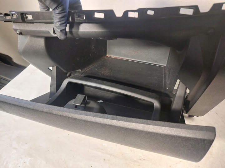 фото №10, Бардачок пасажира renault scenic iii eu