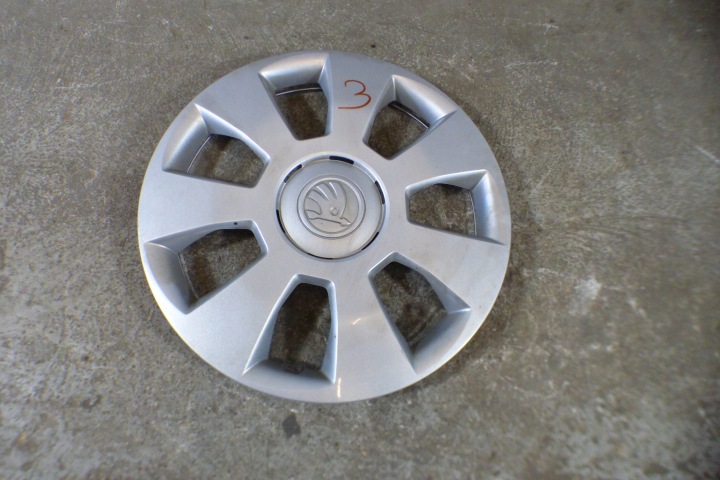 фото №9, Колпак 15" 6v0601147 skoda fabia iii