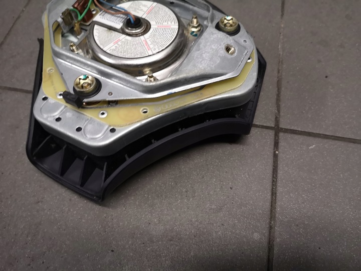 фото №6, Подушка подушка безопасности руль audi a6 c5 тёмно-синяя