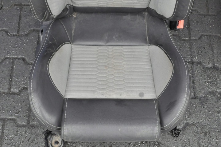 фото №10, Ford fiesta mk7 st 3d прокладка інтер'єру сидіння recaro диван