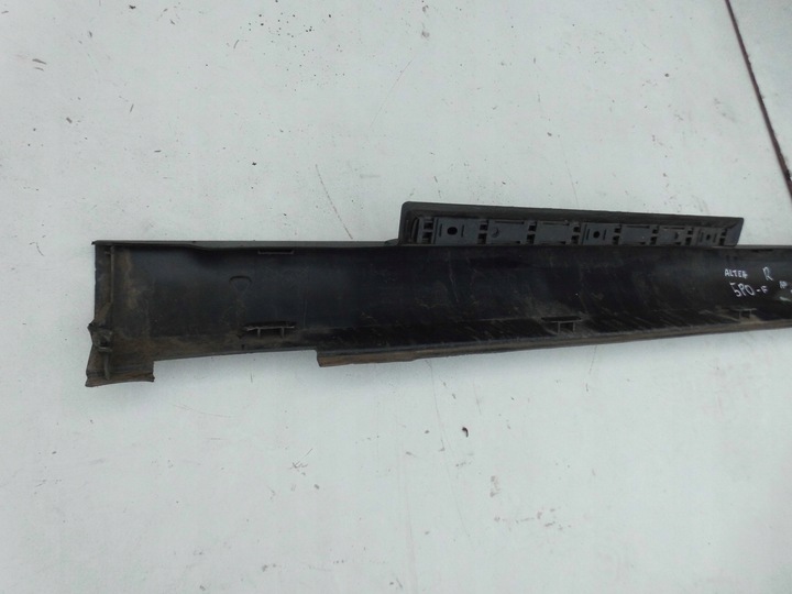 фото №8, Планка пороговая защита порога 5p0853852f seat altea toledo iii правая оригинал