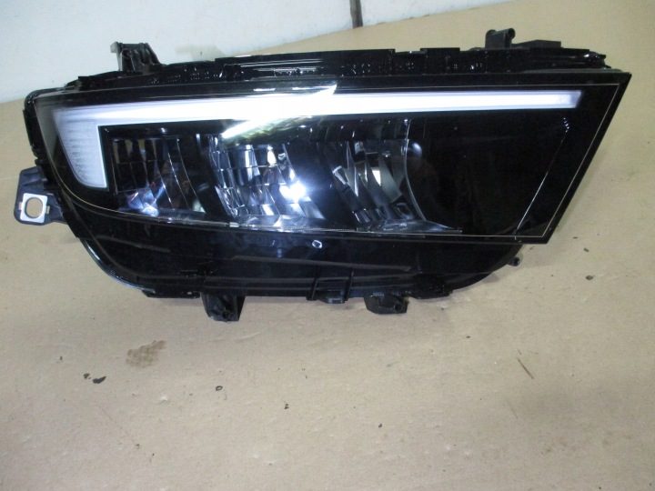 фото №12, Лампы перед правая+ левая opel astra l 6 vi 22r led 12690010020l,12690020020r
