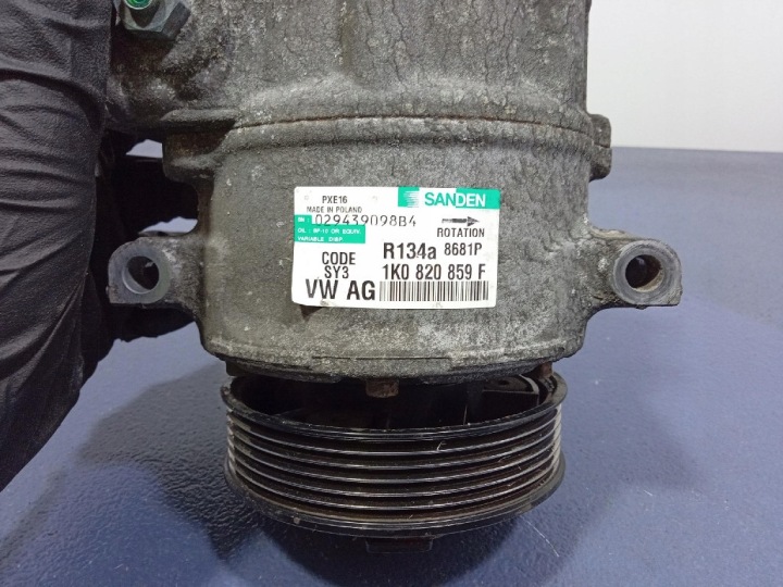 фото №6, Vw touran i 1t golf v 1.9 tdi компрессор кондиционера 1k0820859f
