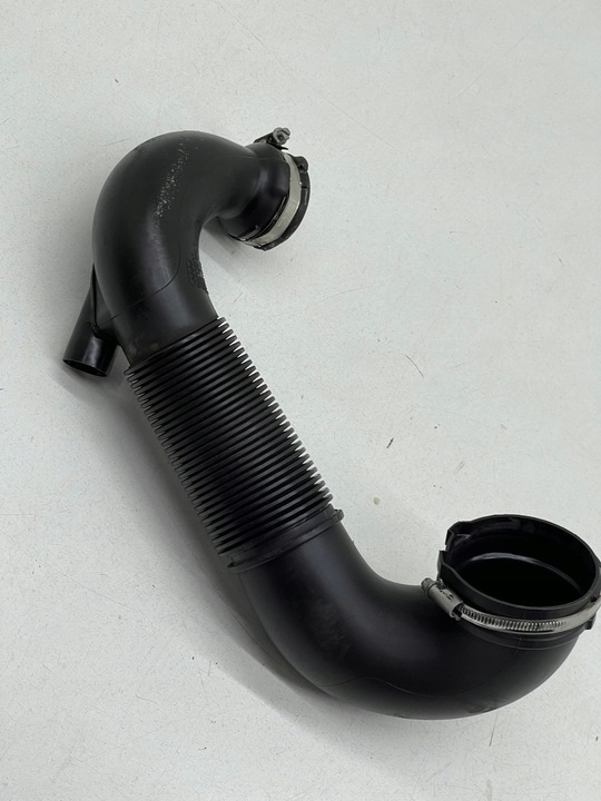 фото №6, Audi a6 c7 2.0 tdi шланг труба шланг повітропровід повітря