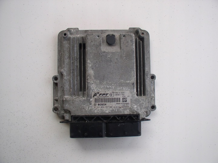 фото №1, Компьютер блок управления 0281032557 iveco daily