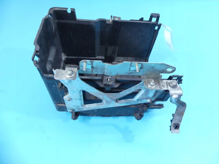 фото №1, Основание акумулятора mazda 3 ii bl 08-13 1,6citd