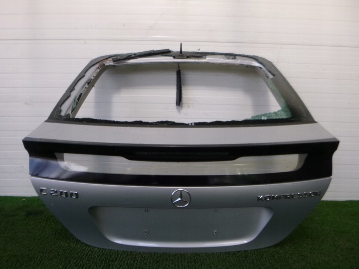 фото №1, C-klasa купе w203 рестайлинг крышка задняя зад цвет c775