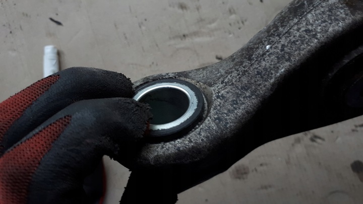 фото №12, A4 b9 8w рычаг левый перед 8w0407155a a5 8w