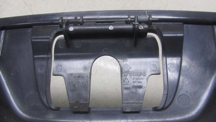 фото №6, Volvo v60 захист ременя зад заднього 30721873