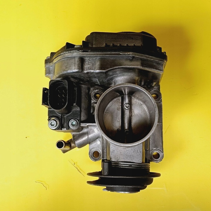 фото №8, Дроссельная заслонка audi a3 s3 8l pbtgf20 / pbt-gf20 nr608