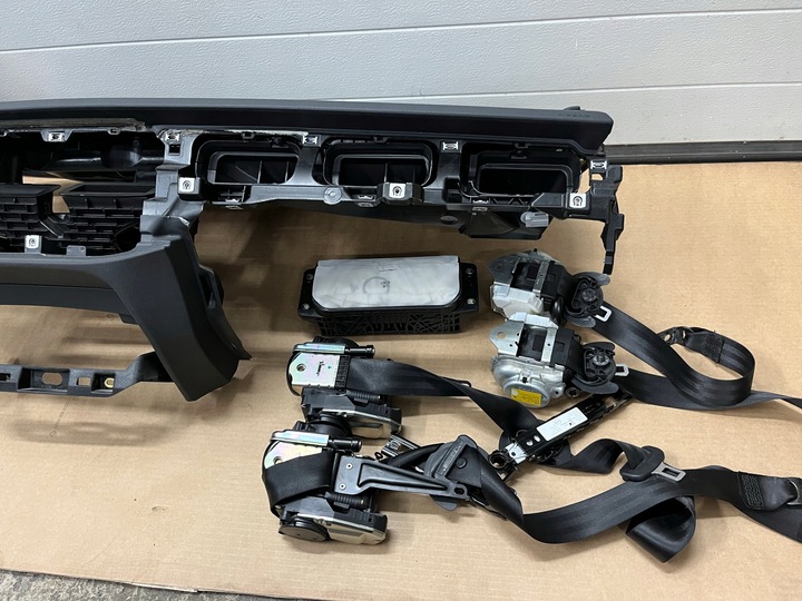 фото №7, Консоль audi q7 4m0 sq7 подушка безпеки ремені проекційний дисплей soul чорна капот оригінал