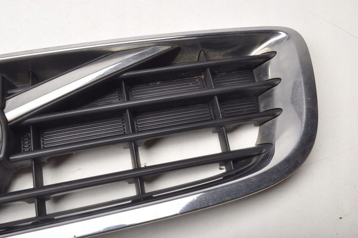 фото №7, Volvo s40 ii v50 решітка решітка радіатора решітка радіатора 31290537 31290536