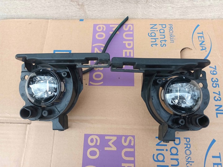 фото №1, Citroen c3 aircross opel crossland x 2022r галоген левый led рамка оригинал