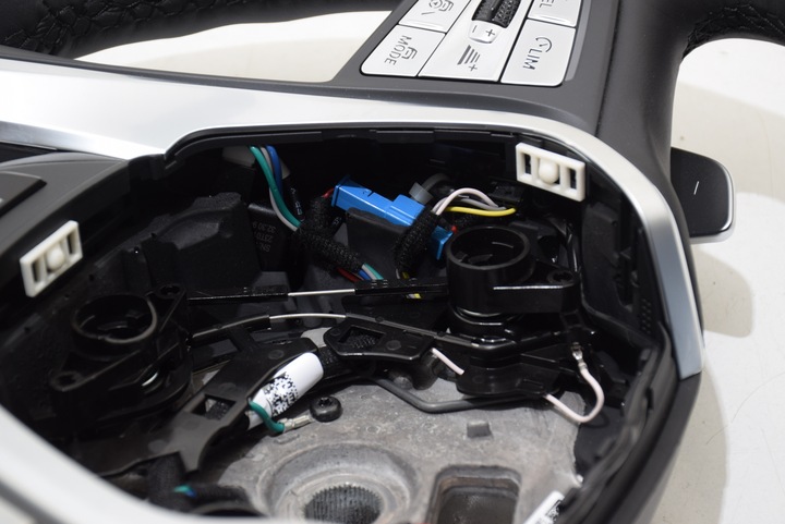 фото №13, Bmw x3 g01 lci спортивная руль кожа с подогревом wibracje лепестки оригинал