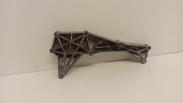 фото №5, Audi a5 8t кронштейн тримач egr 03l131159