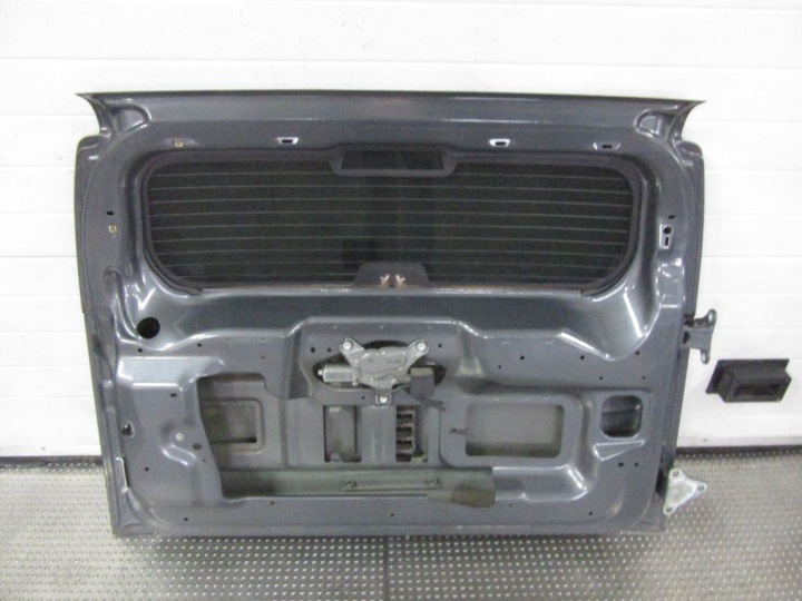 фото №10, Hummer h3 2006 крышка багажника комплектная