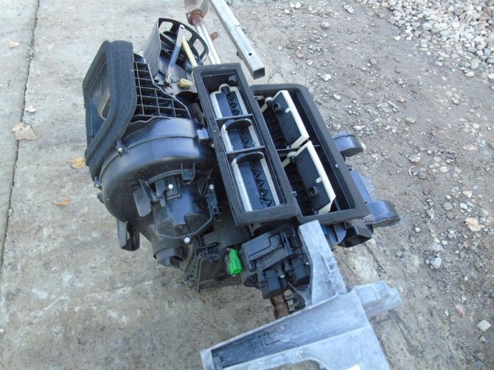 фото №4, Volvo s60 ii v60 отопитель каркас вентилятор kpl