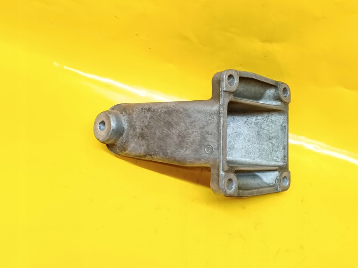 фото №9, Лапи двигуна mercedes w202 1,8b 1112230904