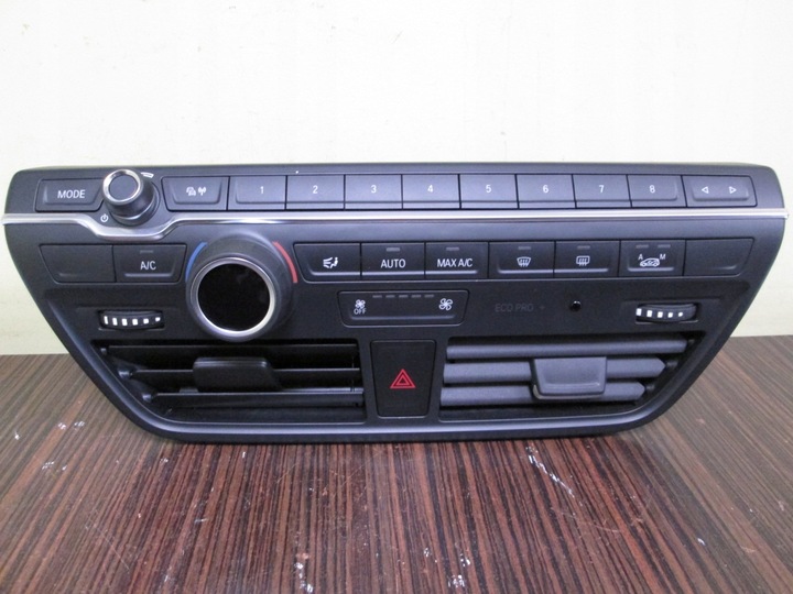 фото №10, Bmw i3 панель кондиціонера 9335256 9323597 9316941