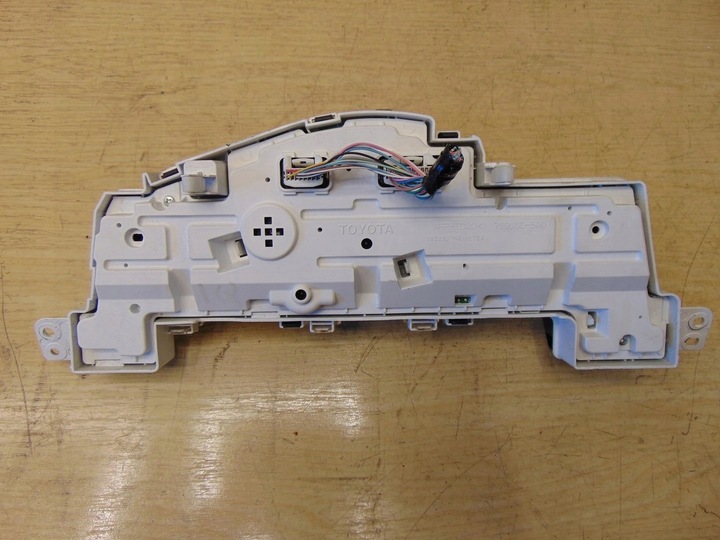 фото №7, Спідометр  манометр toyota iq 83800-74040-c європа