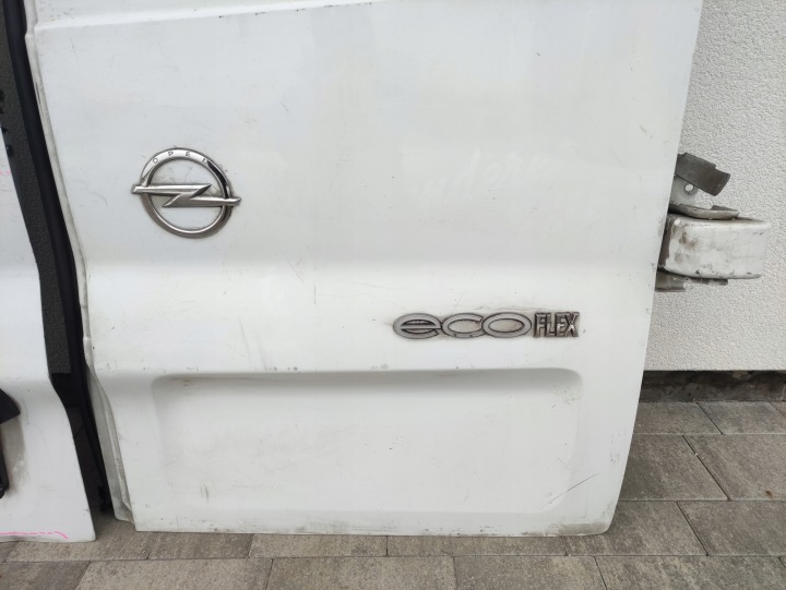 фото №12, Opel vivaro b 14- двері ліві + праве задні зад ov369