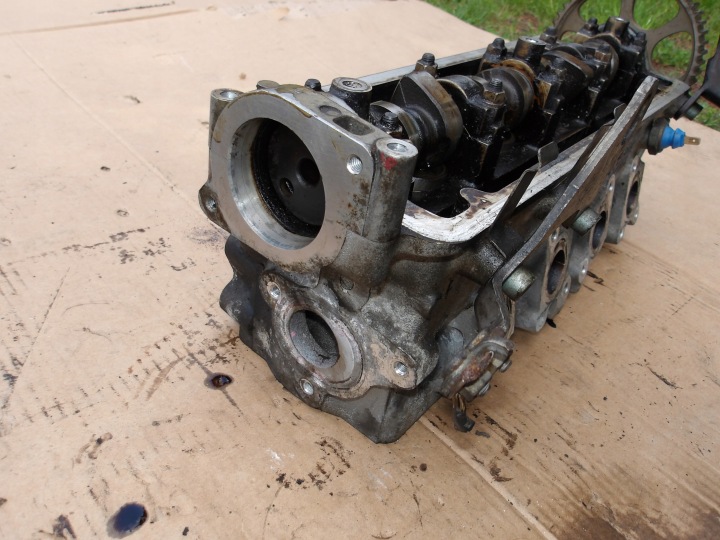 фото №9, Головка двигателя vw audi skoda 1.0 8v 030103374l