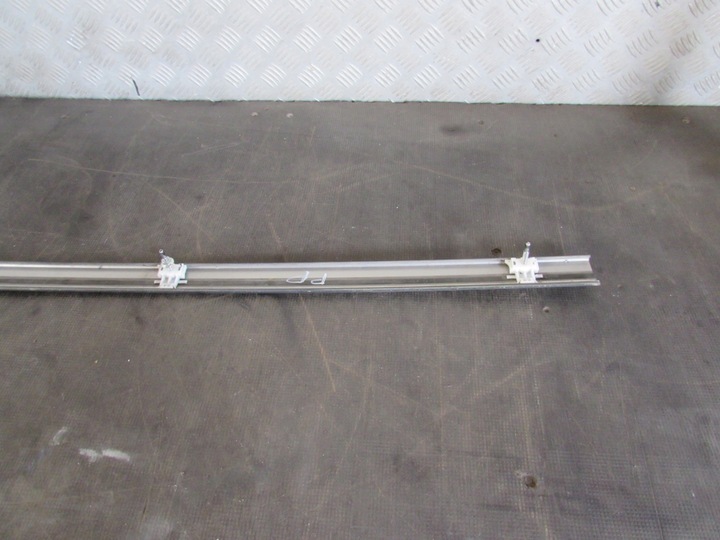 фото №14, Планка крыша правая mazda 5 i 05-10 r.