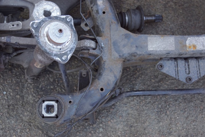 фото №5, Балка підрамник підвішування зад bmw x5 e70