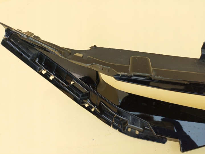 фото №9, Bmw 5 g60 g61 м-пакет 2023- решётка средняя бампера перед 51118084629