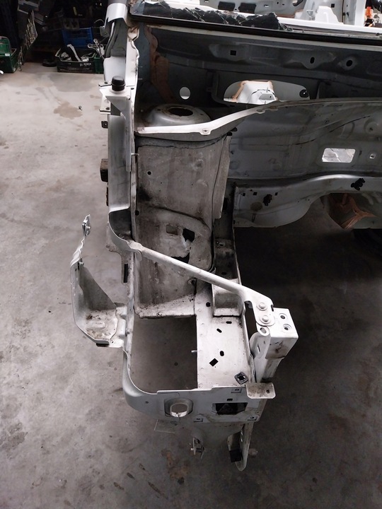 фото №13, Чверть перед права ліва лонжерон citroen c3 iii aircross рестайлінг 23r