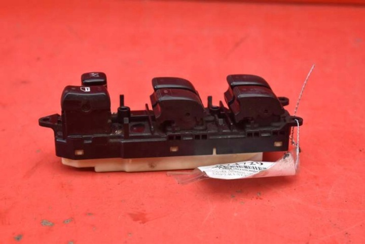 фото №7, Панель керування скло eu 84040-44030 toyota avensis verso 01-03