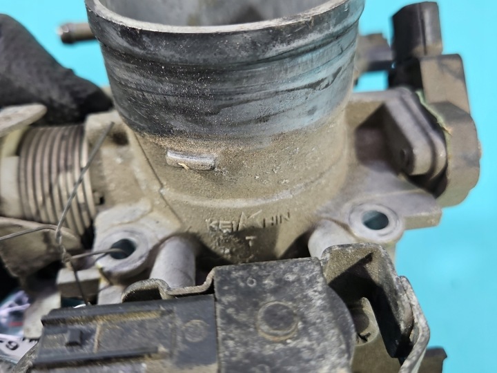 фото №10, Дроссельная заслонка honda city iv 136800-1961 1.4 8v ось