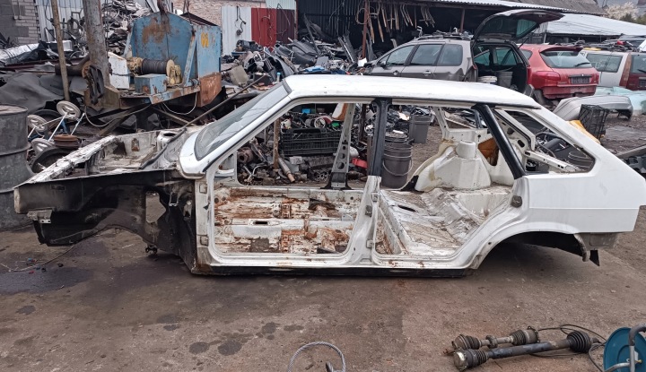 фото №11, Lada samara 2108 2109 21099 запчасти торпедо накладка капот