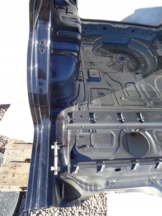 фото №8, Vw touran рестайлінг lc9x крила чверті pas зад ванна скла 2003-2015