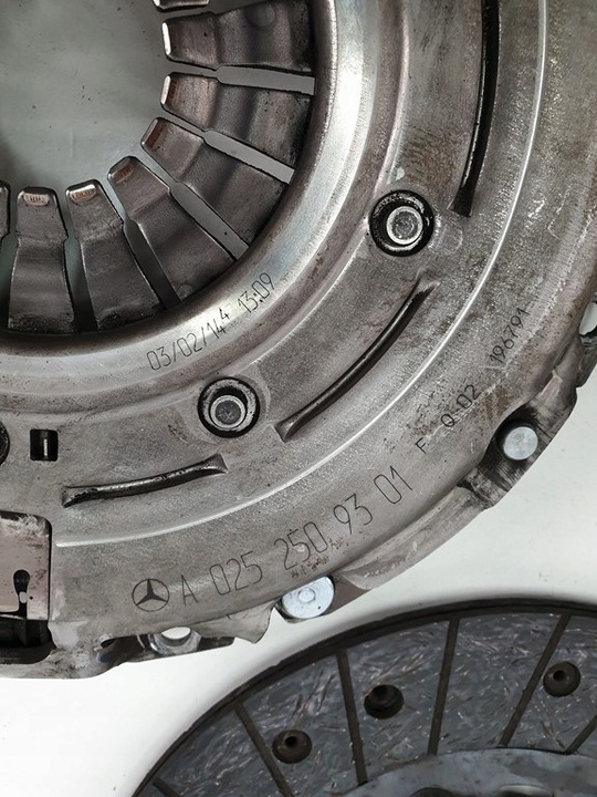 фото №3, Сцепление двухмассовый маховик колесо mercedes w204 1.8 cgi