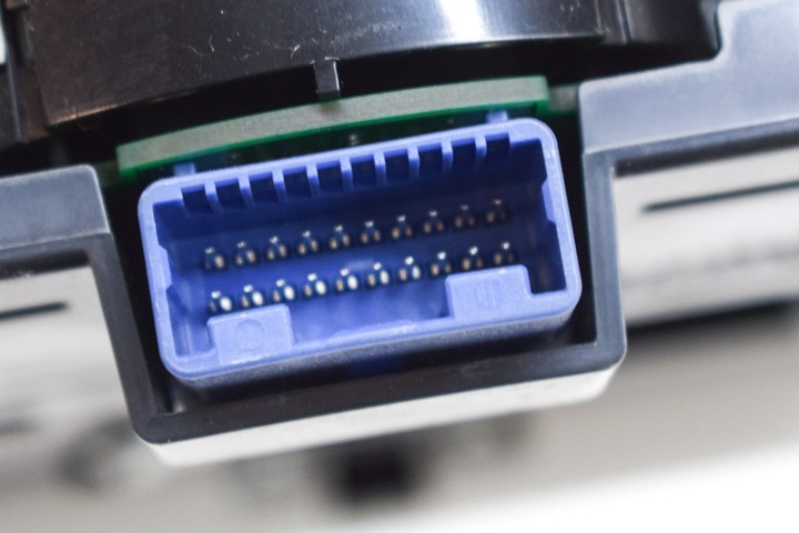 фото №9, Toyota prius xw30 освітлення інтер'єру 1d153-041g 1.8 гібрид 73kw 2011