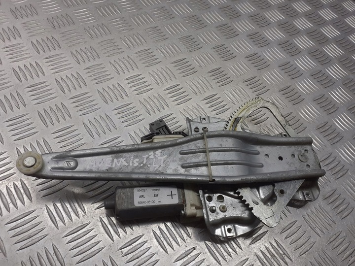 фото №1, Механизм стёкла левый зад toyota avensis t25 2.0 d4d 69840-05100